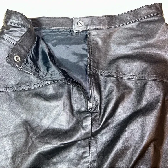 Vintage Laurice Black Leather Midi Side Slit Lined Skirt - Picture 9 of 10